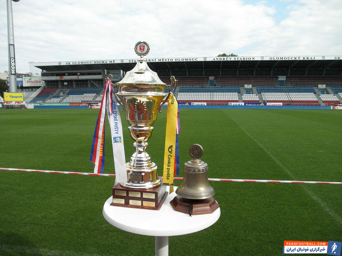 فوتبال ؛ دریافت 16 کارت زرد از سوی بازیکنان اوپوگلاوا به دلیل درآوردن همزمان پیراهن