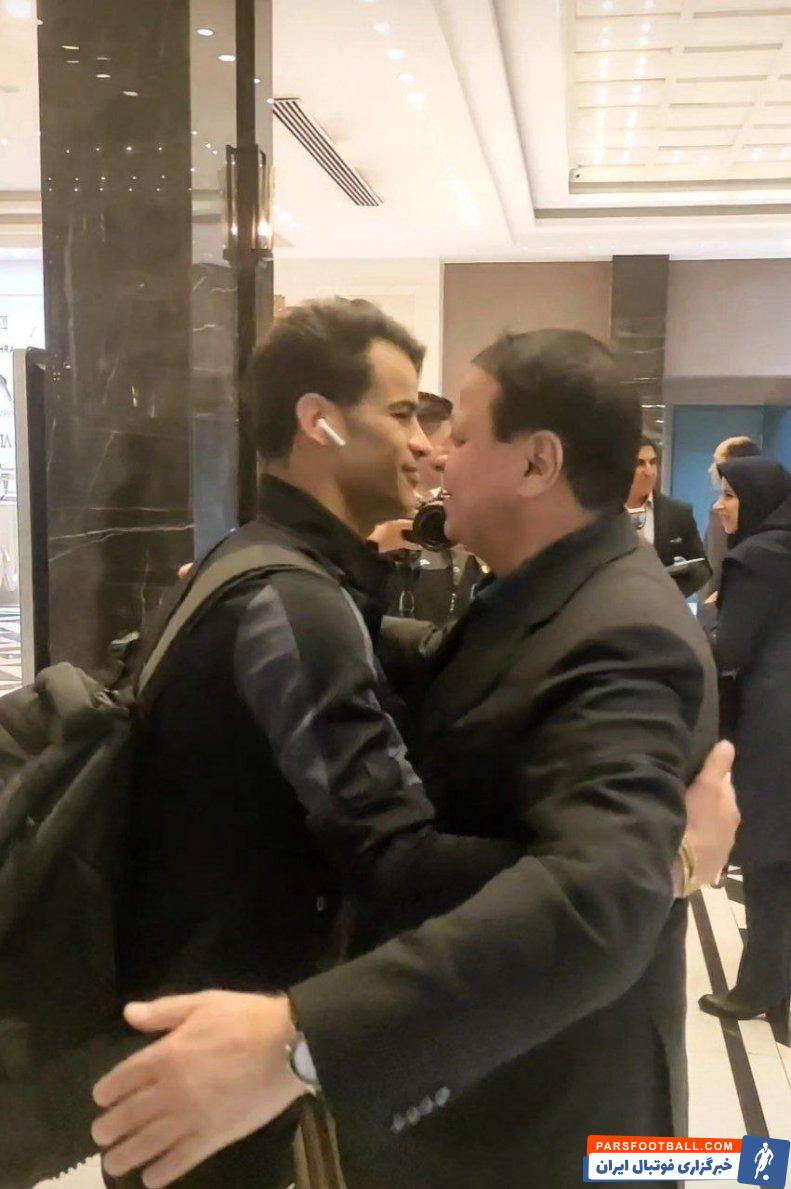 سپاهان ؛ استقبال ویژه محمدرضا ساکت از عیسی آل‌کثیر در بازگشت به اردوی