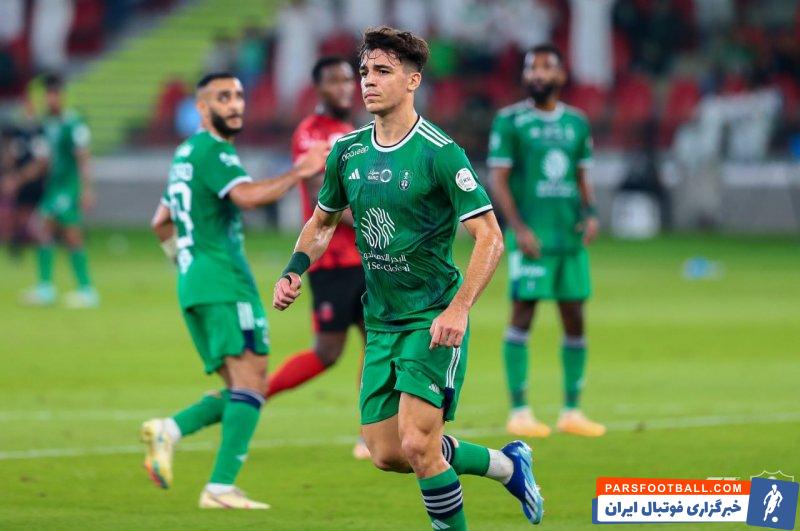 الاهلی ؛ نخستین گل گابریل ویگا برای الاهلی در دهمین بازی اش برابر الریاض 