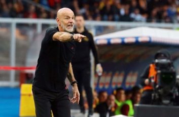 میلان؛پیولی: هواداران میلان در بازی مقابل دورتموند، شب سختی را برای آنها رقم می زنند