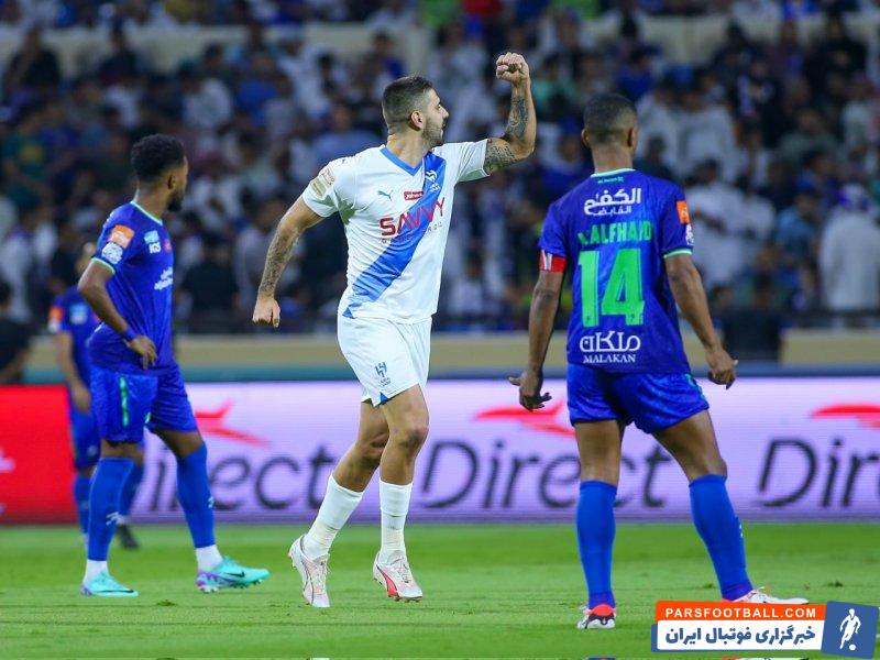 الفتح ؛ سعدان: پنالتی الهلال اشتباه بود و داور البلیهی را هم از زمین اخراج نکرد