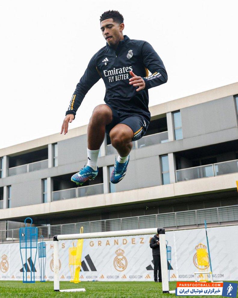 بلینگام در تمرین باشگاه رئال مادرید 
