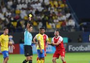 پرسپولیس ؛ اعتراض تند سروش رفیعی به داور پس از دریافت کارت زرد