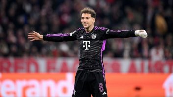 گورتسکا با دست شکسته برای بایرن بازی میکند