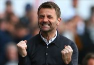 منچستریونایتد ؛ تیم شروود، هافبک سابق تاتنهام : تن هاخ دهانت را ببند و کارت را انجام بده