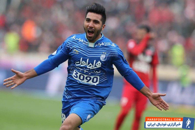 استقلال ؛ تصویری از شوت پشت محوطه جریمه فرشید اسماعیلی به پرسپولیس