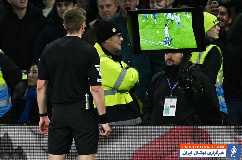 چلسی ؛ نونی مادوئکه برای چلی برابر پالاس پنالتی گرفت و گل کرد