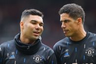 تن هاخ سرمربی منچستریونایتد مخالف جدایی رافائل واران و کاسمیرو