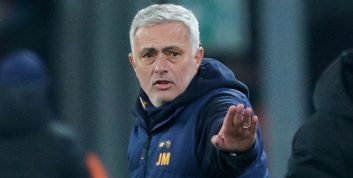 رم ؛ باشگاه آ.اس رم در تلاش برای تمدید قرارداد مورینیو