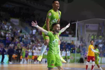 پالما ؛ قهرمانی پالما با اولادقباد و آقاپور در جام باشگاههای جهان