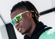 رئال مادرید ؛ پاک کردن عکس ستاره های رئال با عینک کاماوینگا از سوی این بازیکن