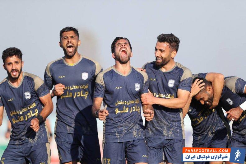 چادرملو قهرمان نیم فصل لیگ دسته اول