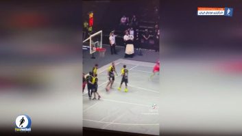 کشتیبال ؛ دقایقی از بازی رشته ورزشی کشتیبال در سالن