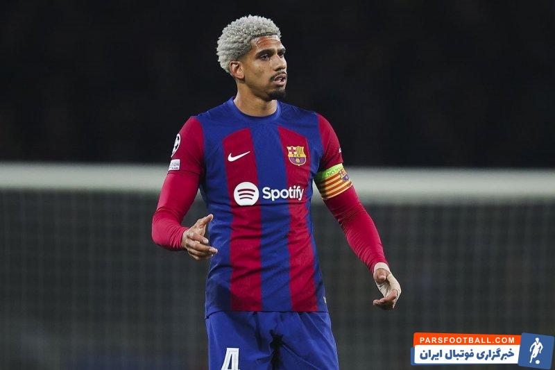 آرائوخو، مدافع بارسلونا : دوست ندارم در پست دفاع راست بازی کنم