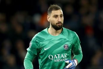 دوناروما ؛ اخراج دوناروما در دیدار برابر لوآور به خاطر لگد زدن به صورت مهاجم