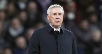 آنچلوتی : در پنجره زمستانی مهاجم نمی خریم