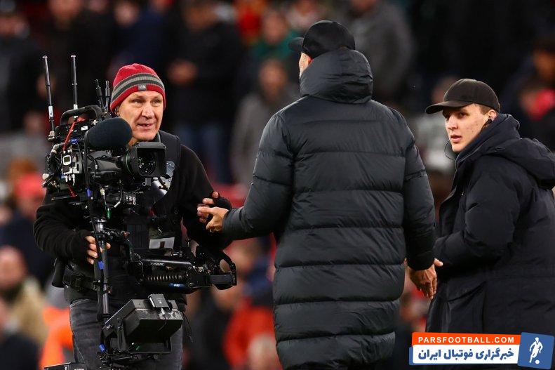 لیورپول ؛ درخواست با ملایمت کلوپ از فیلمبردار که در نزدیکش حضور داشت