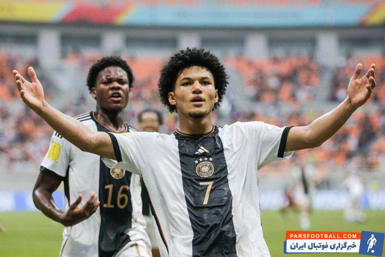 برونر ؛ دورتموند به دنبال امضای اولین قرارداد حرفهای با پاریس برونر