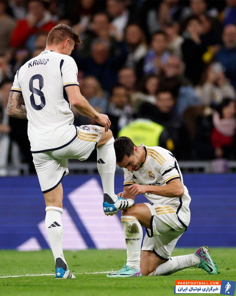 رئال مادرید ؛ دیاز در حال تمیز کردن کفش های کروس به خاطر پاس گل زیبا برابر گرانادا 