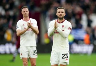 منچستریونایتد ؛ لوک شاو، مدافع منچستریونایتد : ما اعتماد به نفس نداریم