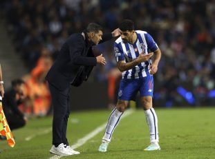 طارمی ؛ سرجیو کنسیسائو : از مهدی طارمی کاملاً راضی هستم