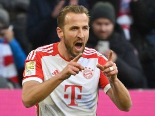 کین ؛ رومنیگه، رئیس باشگاه بایرن مونیخ : هری کین رهبر حال حاضر تیم فعلی بایرن است