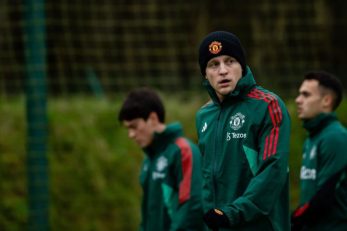 منچستریونایتد ؛ دونی فن دبیک در آستانه ترک منچستریونایتد به مقصد فرانکفورت