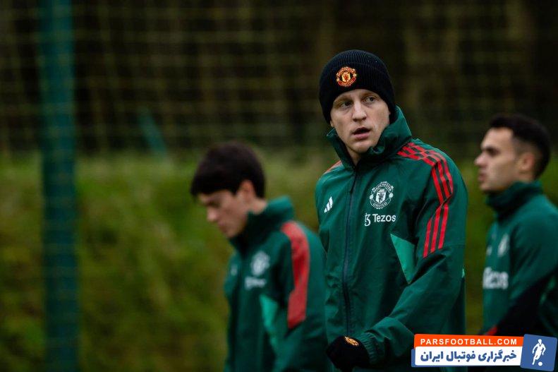 منچستریونایتد ؛ دونی فن دبیک در آستانه ترک منچستریونایتد به مقصد فرانکفورت