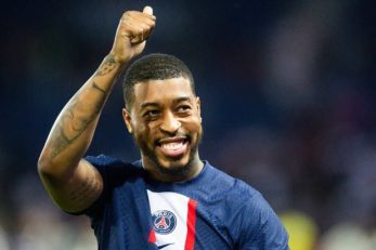 کیمپمبه ؛ تمدید قرارداد پرسنل کیمپمبه با پاری سن ژرمن تا 2026