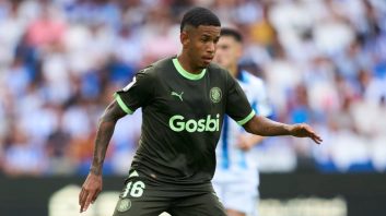 بارسلونا ؛ دکو مدیر بارسلونا : از نظر من ساوینیو آینده درخشانی دارد