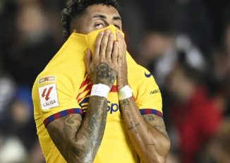 بارسلونا ؛ عدم گلزنی رافینیا برای بارسلونا طی 14 بازی