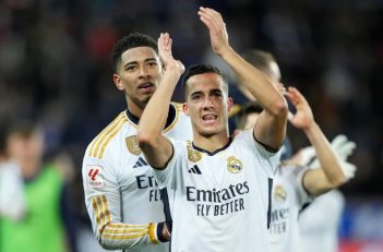 رئال مادرید ؛ شوامنی خطاب به واسکز : «دوستان شما را به سمت موفقیت هل می‌دهند.»