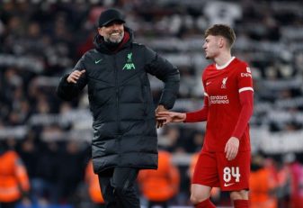 منچسترسیتی ؛ یورگن کلوپ سرمربی لیورپول : منچسترسیتی هنوز مدعی قهرمانی است