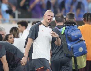 هالند ؛ عضله های پای ورزیده ارلینگ هالند ستاره منچسترسیتی