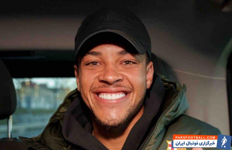 روکه ؛ تصاویر جدید از ویتور روکه در دفتر باشگاه و با پیراهن بارسلونا