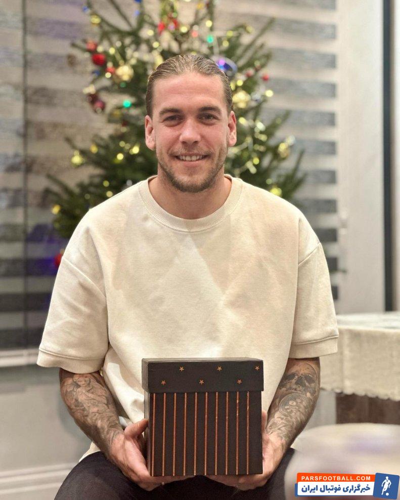 تراکتور به بازیکنان خارجی اش هدیه کریسمس داد