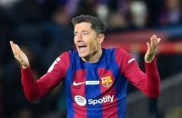 بارسلونا ؛ عصبانیت لواندوفسکی از رافینیا به خاطر زدن ضربه ایستگاهی