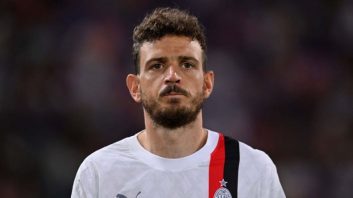 فلورنزی ؛ حضور فلورنزی در دفتر دادستان فوتبال ایتالیا به خاطر پرونده اتهام به شرطبندی