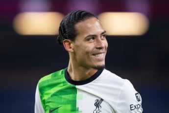 لیورپول ؛ حضور آلیسون، مسی، رونالدینیو و رونالدو نازاریو در تیم منتخب فن دایک