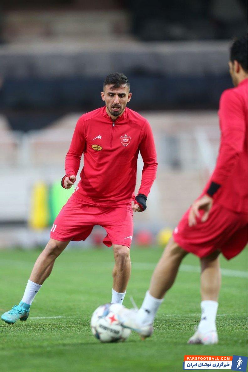 صادقی ؛ سعید صادقی با انگیزه در تمرین تیم پرسپولیس 