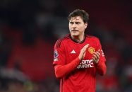 لیندلوف ؛ منچستریونایتد بند تمدید قرارداد لیندلوف را فعال می کند