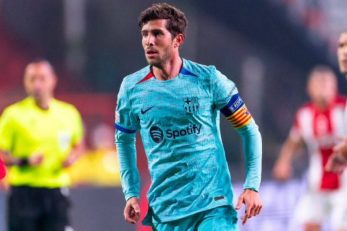 بارسلونا ؛ ژاوی به دنبال استفاده از سرخیو روبرتو در پست دفاع کنار