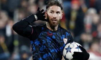 سویا ؛ باشگاه سویا خطاب به گرینوود : "توی جیب راموس بودی "