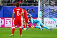 بیرانوند ؛ فریاد های بیرانوند به خاطر اشتباه بازیکنان تیم ملی برابر هنگ کنگ