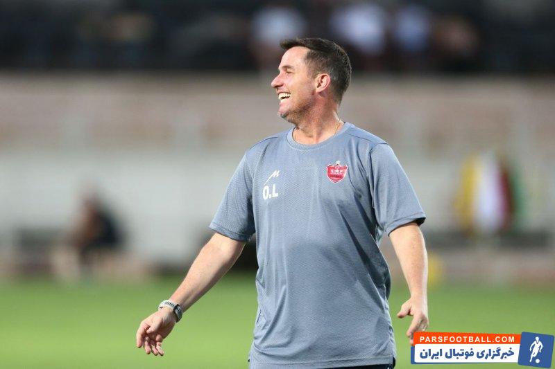اوسمار ویهرا مرد اول هدایت تمرینات پرسپولیس