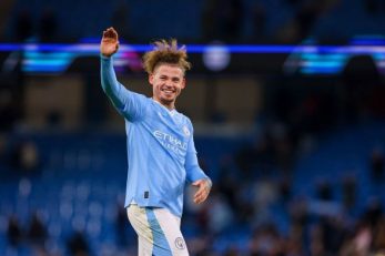 فیلیپس ؛ وستهم رقیب بارسلونا در راه جذب فیلپس از منچسترسیتی