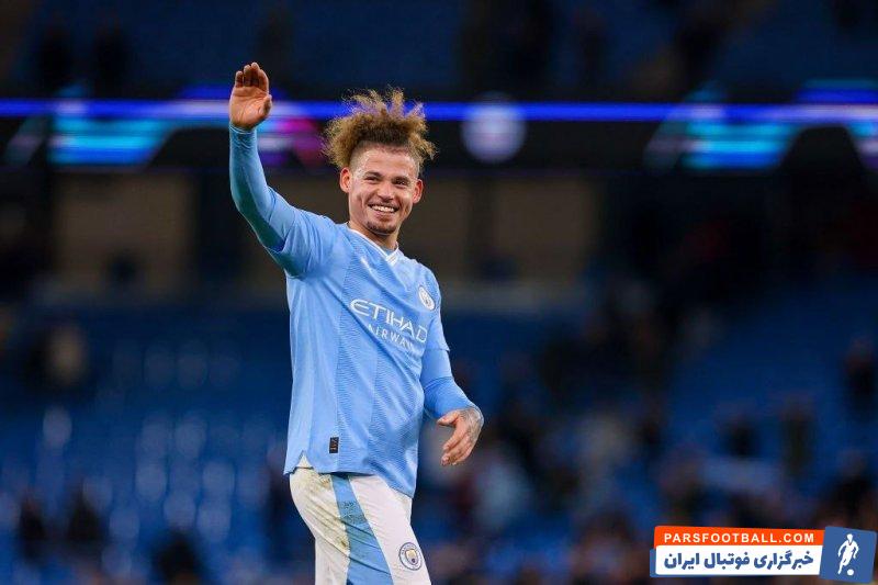 فیلیپس ؛ وستهم رقیب بارسلونا در راه جذب فیلپس از منچسترسیتی