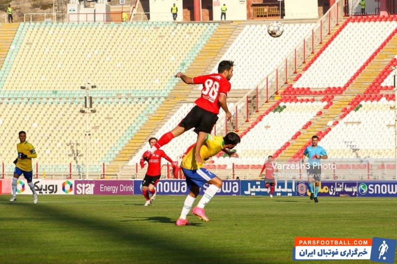 تراکتور ؛ نعمتی و بازی در پست های وینگر راست، مدافع کناری و دفاع راست در تراکتور 