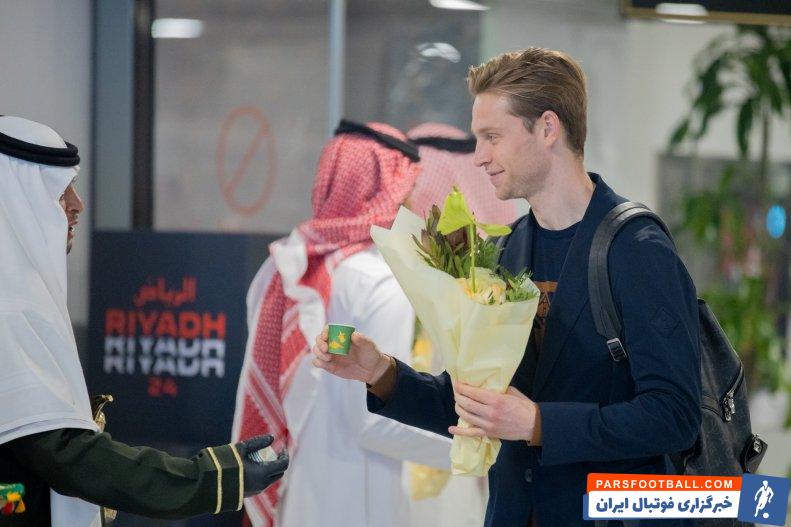 بارسلونا ؛ استقبال گرم مسئولان فوتبال عربستان از بازیکنان بارسلونا در ریاض 