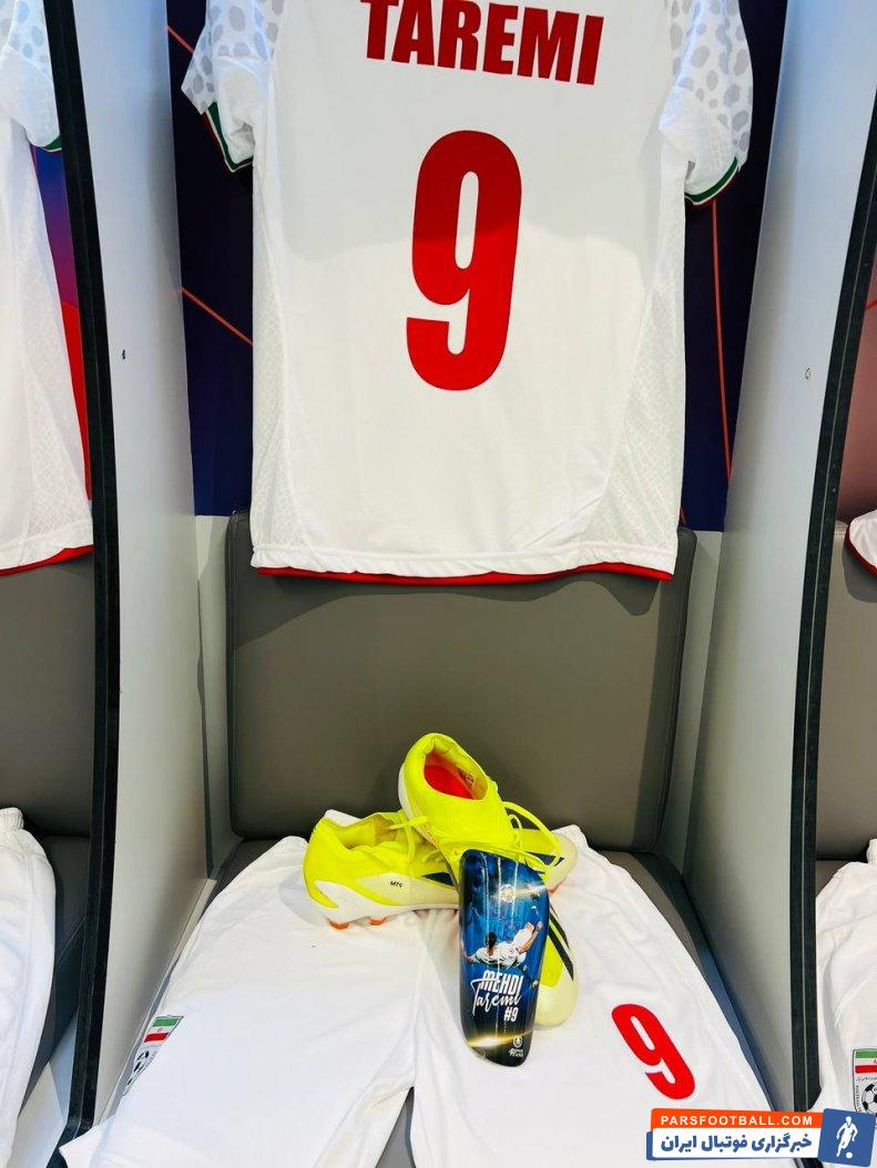 طارمی ؛ قلم‌بندهای طارمی تصویر قیچی برگردان مهدی به چلسی در لباس پورتو 